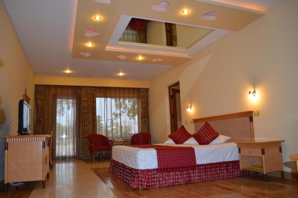 Hotel La Scoica Land Năvodari Стая снимка